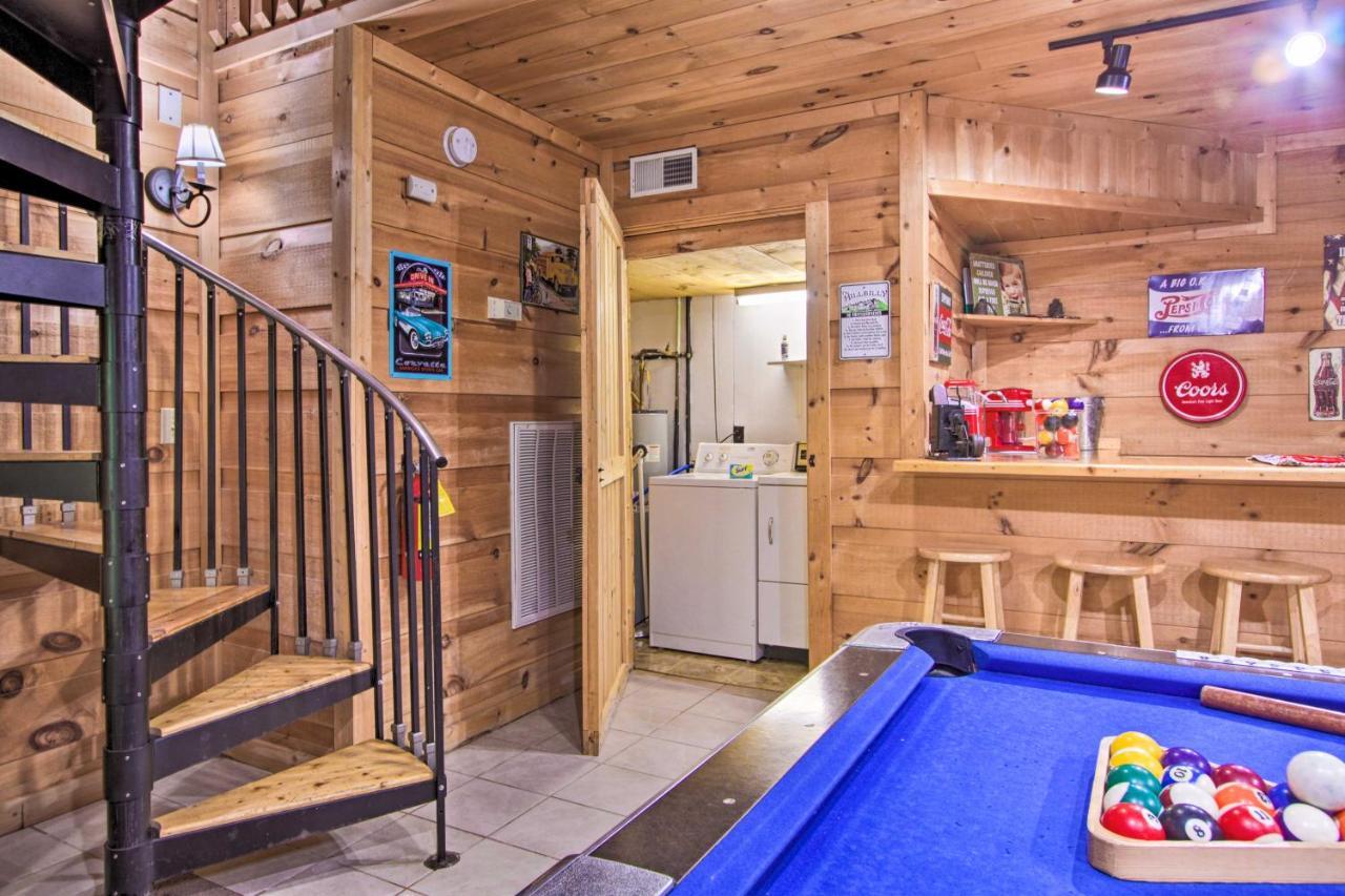 A-Frame Cabin With Hot Tub Less Than 1 Mi To Ober Gatlinburg Villa Eksteriør bilde