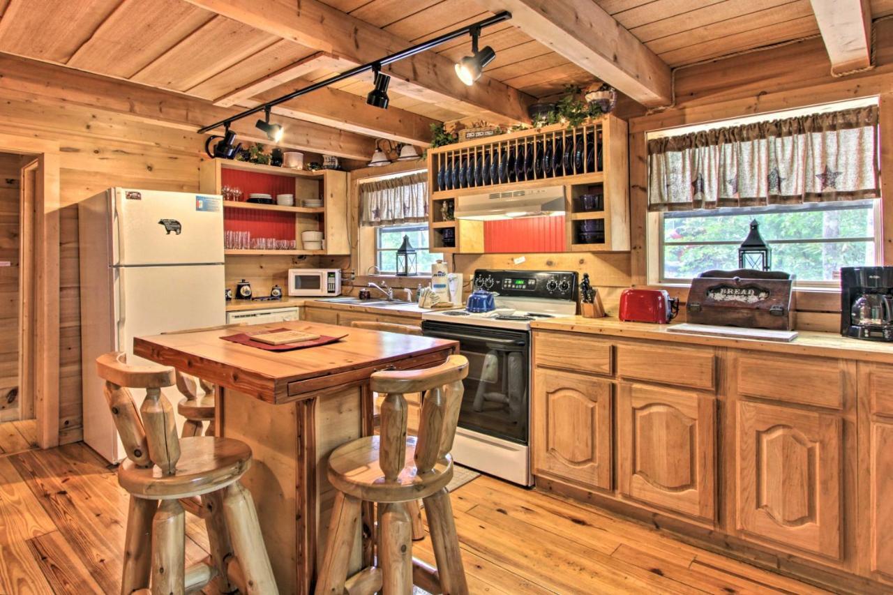 A-Frame Cabin With Hot Tub Less Than 1 Mi To Ober Gatlinburg Villa Eksteriør bilde