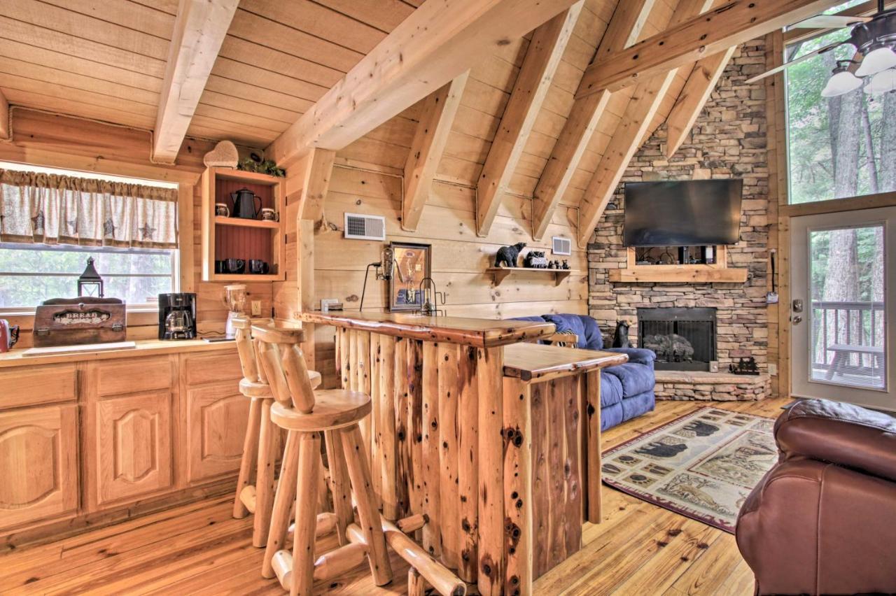 A-Frame Cabin With Hot Tub Less Than 1 Mi To Ober Gatlinburg Villa Eksteriør bilde